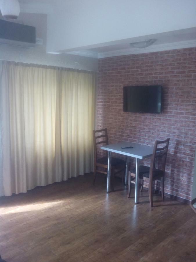 Malu Villa Kutaisi Bagian luar foto