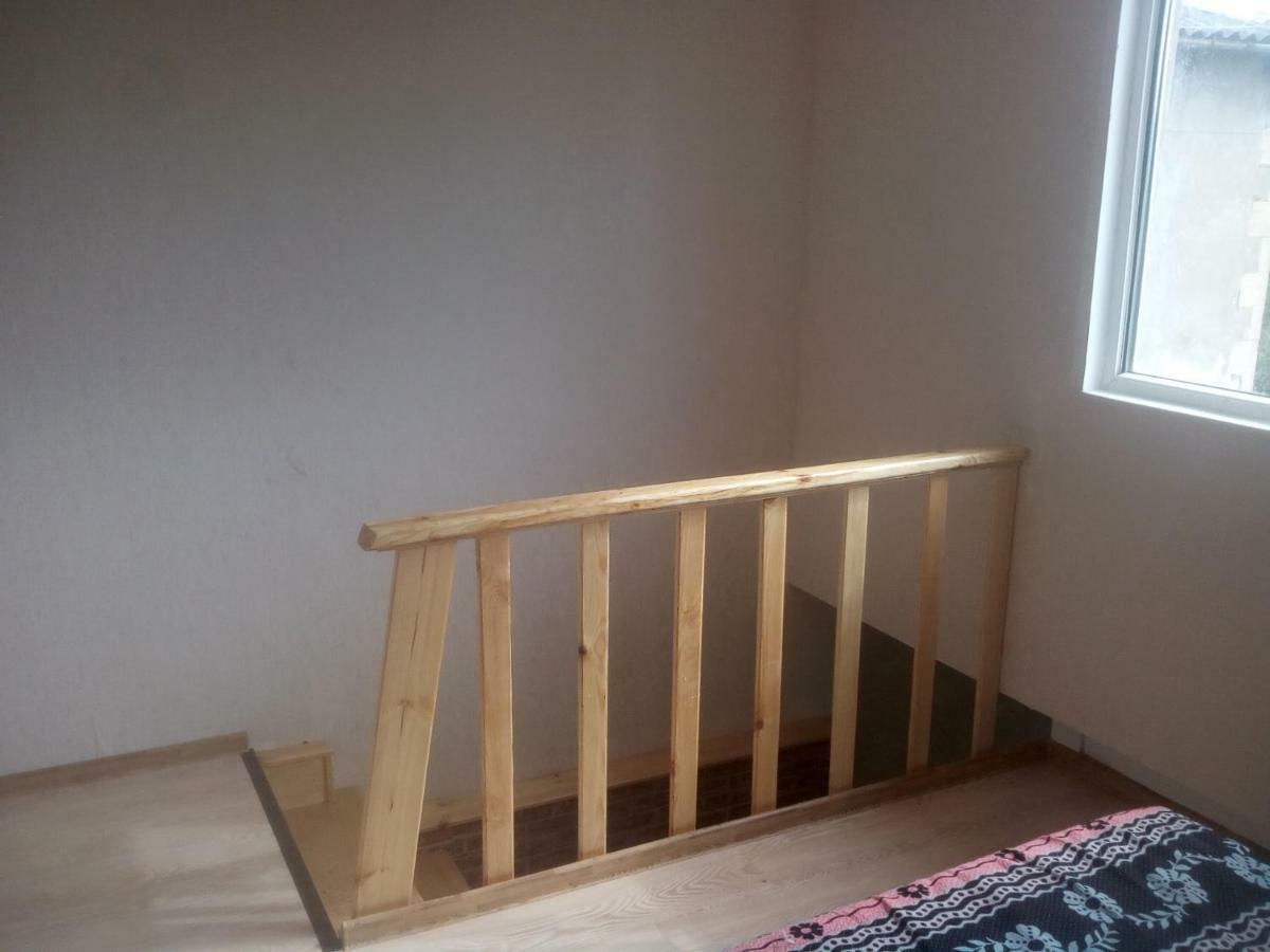 Malu Villa Kutaisi Bagian luar foto